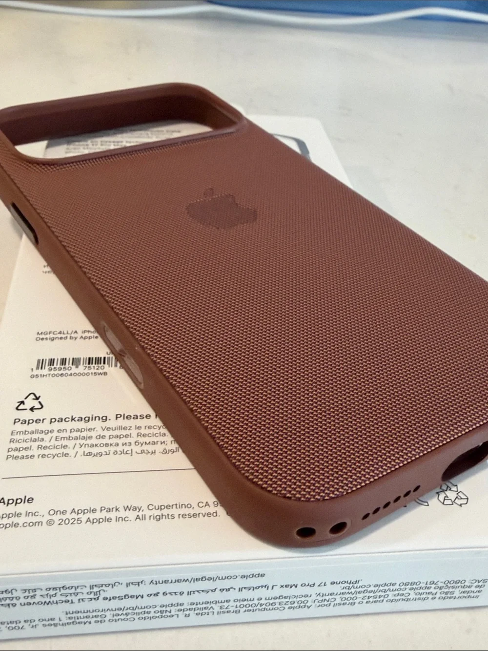 Apple TechWoven iPhone 17 Pro Max Case - Sienna - Almost New